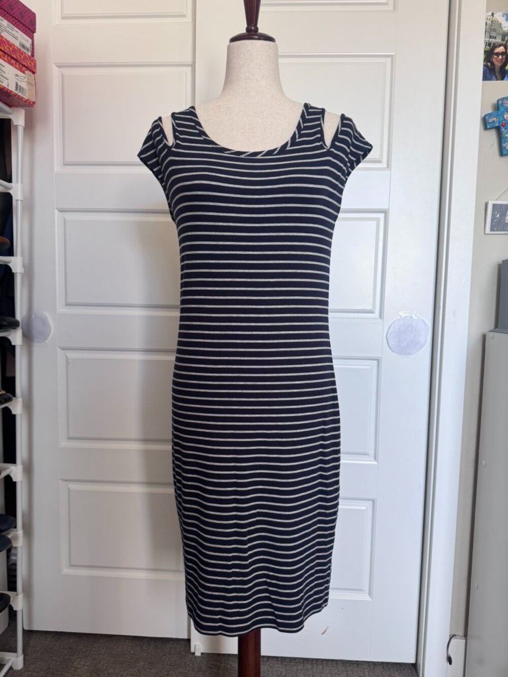 ATHLETA Navy Striped Midi Dress Size M - great for travel days